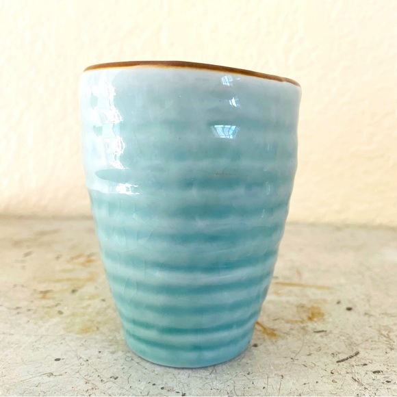 Vintage Chinese Celadon Tea Cups - Picture 4 of 11